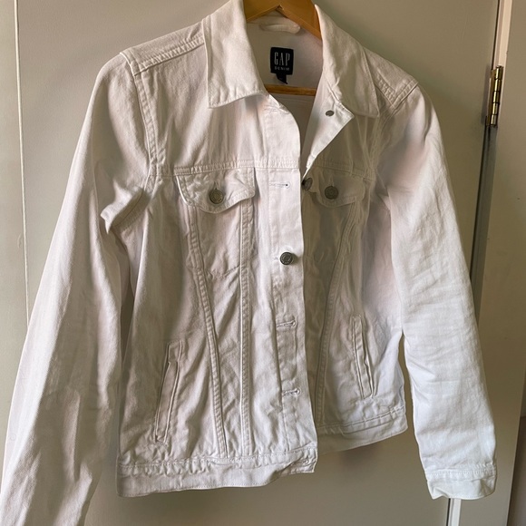 Gap Jean jacket - Picture 1 of 7